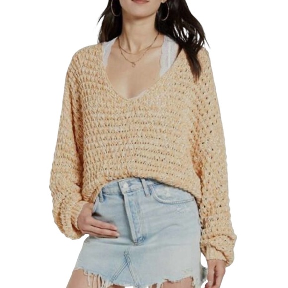 Free People Sweaters - Free People Coconut Open Knit V-Neck Sweater in Sandy Combo Crop Slouchy Chunky